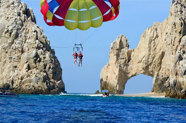 Fun Activities and Top-Notch Hotels in Cabo San Lucas, Mexico